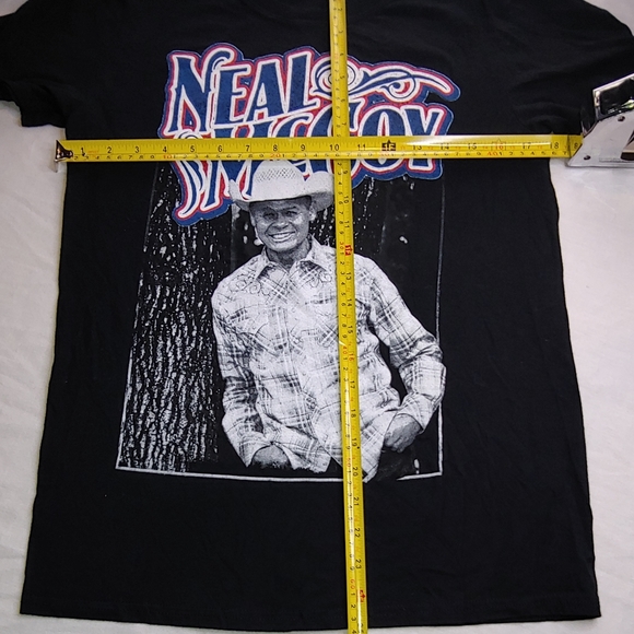 Neal McCoy On The Road 2019 Tour Cities on Back - Picture 8 of 8